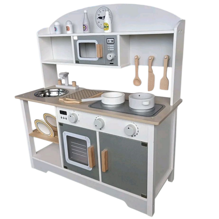 Vaikiška medinė virtuvėlė